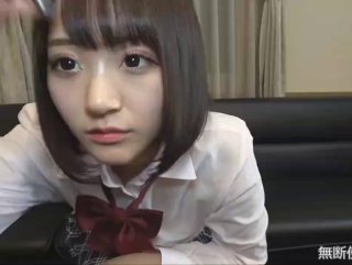 【小马探花】非常淫骚肉肉身材少妇，边揉奶子边用屁股摩擦，张开双腿手指扣穴，拉着手后入猛烈撞击